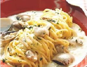 奶油蛤蜊意大利麵