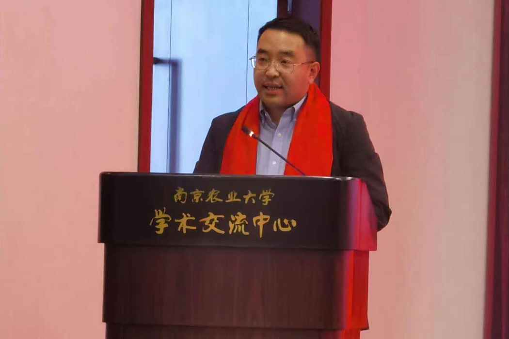劉興龍(南京農業大學校友總會理事)