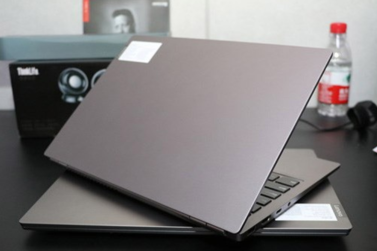 ThinkPad ThinkBook S540-13-IWL ThinkPad ThinkBook S540-13-IWL