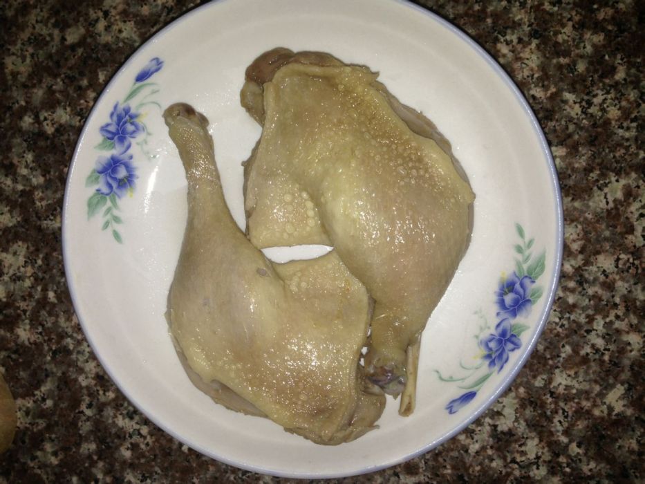 白斬鴨腿 白斬鴨腿
