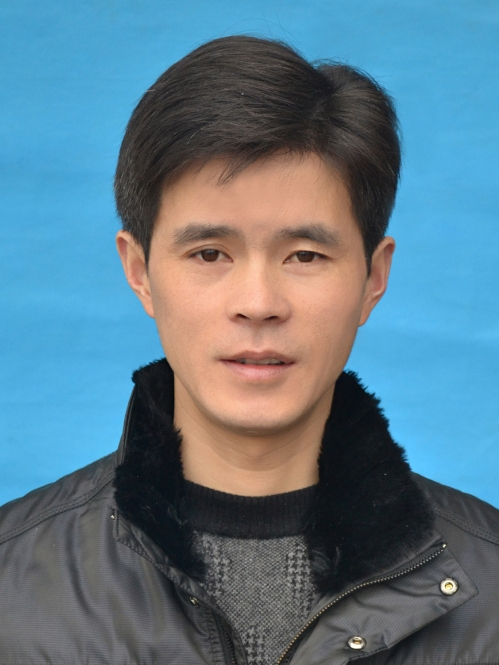 王忠華(浙江省杭州市桐廬縣教育局黨委委員、副總督學) 王忠華(浙江省杭州市桐廬縣教育局黨委委員、副總督學)