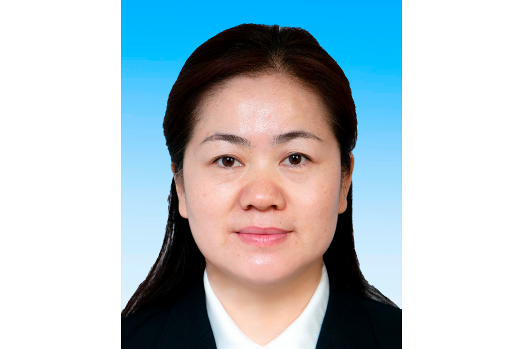王霞(新疆生產建設兵團第六師五家渠市人大常委會黨組成員、副主任) 王霞(新疆生產建設兵團第六師五家渠市人大常委會黨組成員、副主任)