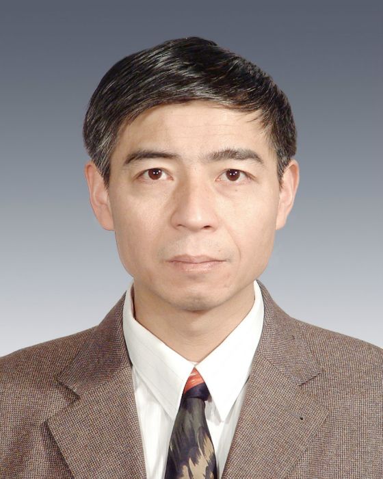 宋志傑(洛陽市商務局二級調研員) 宋志傑(洛陽市商務局二級調研員)