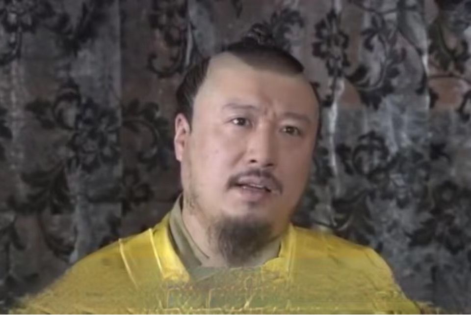 趙爵(古裝懸疑劇《神探包青天》中的角色) 趙爵(古裝懸疑劇《神探包青天》中的角色)