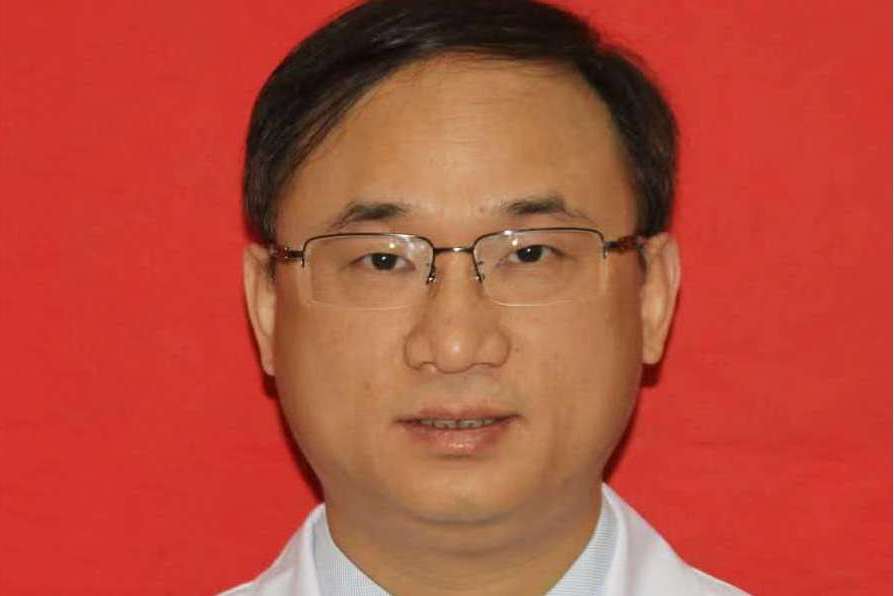 易文君(中南大學湘雅二醫院乳腺外科主任) 易文君(中南大學湘雅二醫院乳腺外科主任)