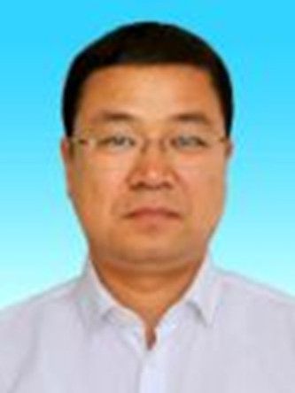 鄭永峰(內蒙古自治區興安盟自然資源局黨組成員、副局長) 鄭永峰(內蒙古自治區興安盟自然資源局黨組成員、副局長)