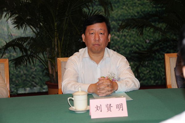 劉賢明(廣東科龍空調公司高級工程師) 劉賢明(廣東科龍空調公司高級工程師)