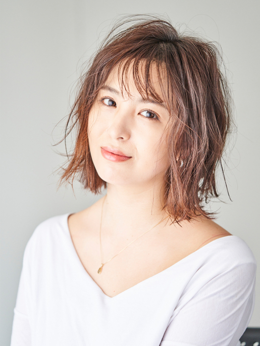 柳伊呂波(日本女演員、寫真偶像) 柳伊呂波(日本女演員、寫真偶像)