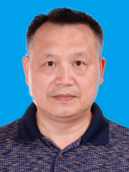 李平(湖南省長沙市湘江新區管理委員會商務和市場監管局二級調研員)
