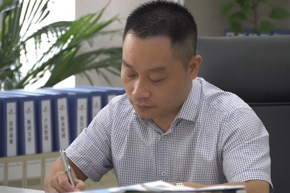 盧玉剛 盧玉剛