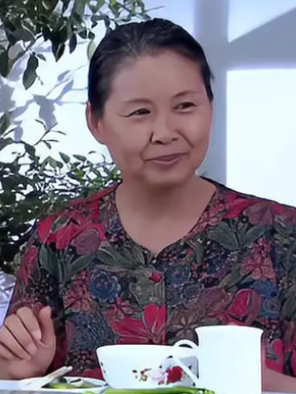 于娜(中國內地女演員、模特) 于娜(中國內地女演員、模特)