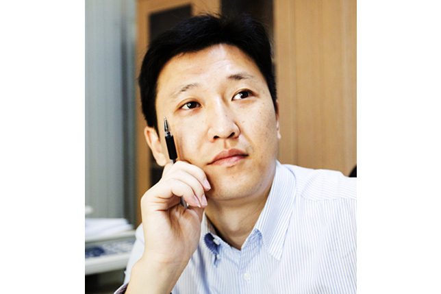 舒軍(來彩電子材料有限公司董事長) 舒軍(來彩電子材料有限公司董事長)