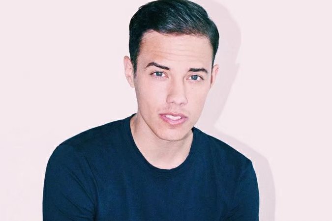 勒羅伊·桑切斯(Leroy Sanchez) 勒羅伊·桑切斯(Leroy Sanchez)