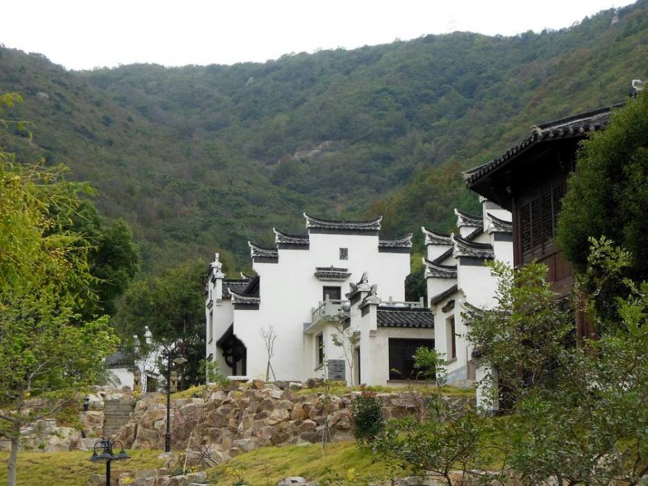 安樂定村 安樂定村