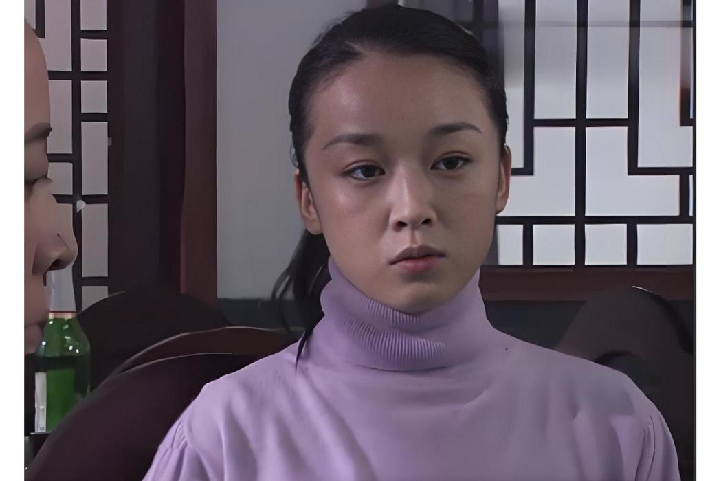 槐花(歷史情感劇《葉落長安》中的角色,由張蓓蓓飾演) 槐花(歷史情感劇《葉落長安》中的角色,由張蓓蓓飾演)