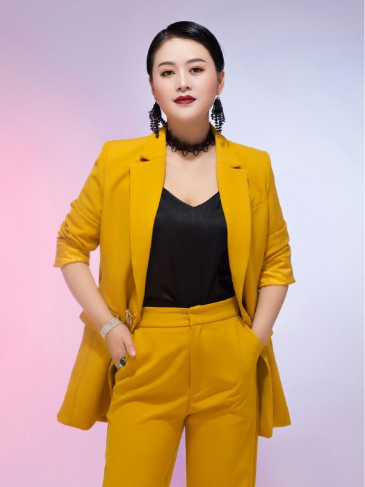 羅珊(女歌手) 羅珊(女歌手)