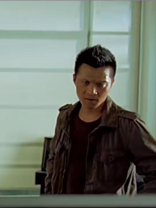 賀軍(變異人動作電影《全城戒備》中的角色) 賀軍(變異人動作電影《全城戒備》中的角色)