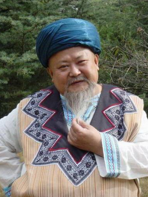 不醉(東方神話喜劇《喜氣洋洋豬八戒》中的角色) 不醉(東方神話喜劇《喜氣洋洋豬八戒》中的角色)