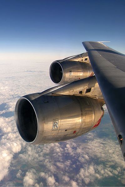 安裝在澳洲航空的波音747-300上的RB211-524