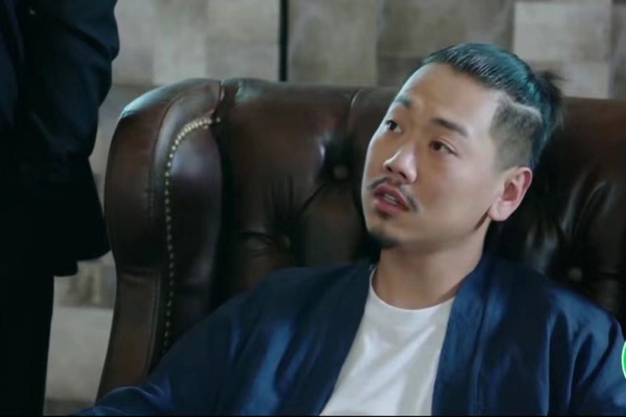 關傑(青春勵志劇《那年青春我們正好》中的角色) 關傑(青春勵志劇《那年青春我們正好》中的角色)