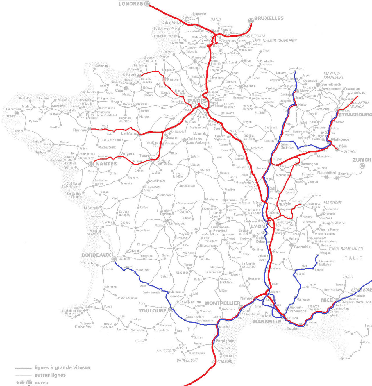 馬賽聖夏勒站通達度（紅為TGV，藍為慢車）