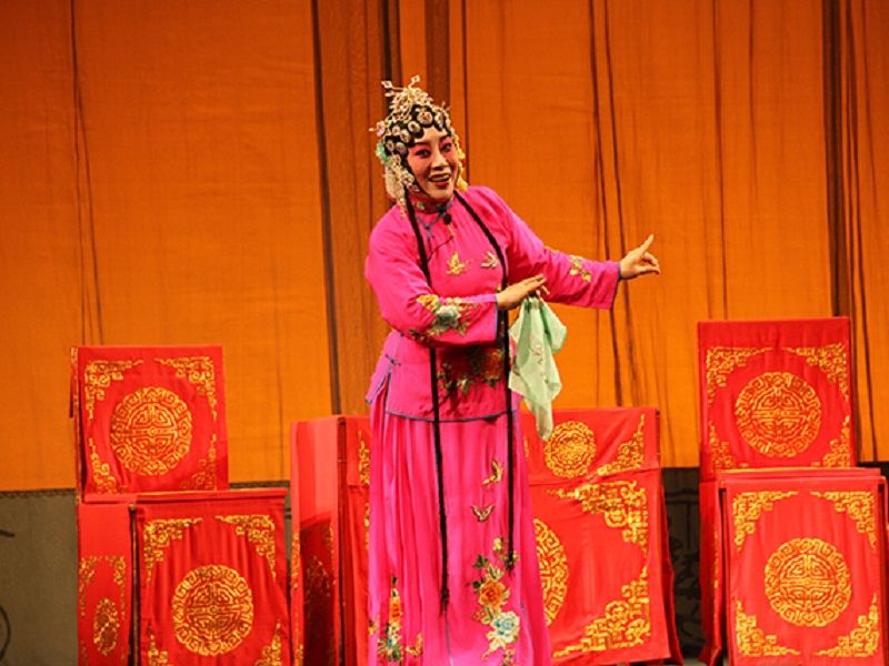 郭清清(呂劇演員) 郭清清(呂劇演員)