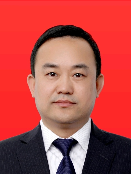 劉永平(陝西神木農商銀行黨委委員、紀委書記) 劉永平(陝西神木農商銀行黨委委員、紀委書記)