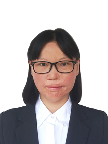陳鳳(四川農業大學藝術與傳媒學院2016級學生) 陳鳳(四川農業大學藝術與傳媒學院2016級學生)