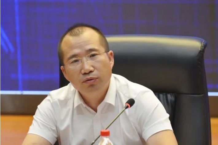 周進賢(寧夏銀粵水務投資有限公司董事長) 周進賢(寧夏銀粵水務投資有限公司董事長)