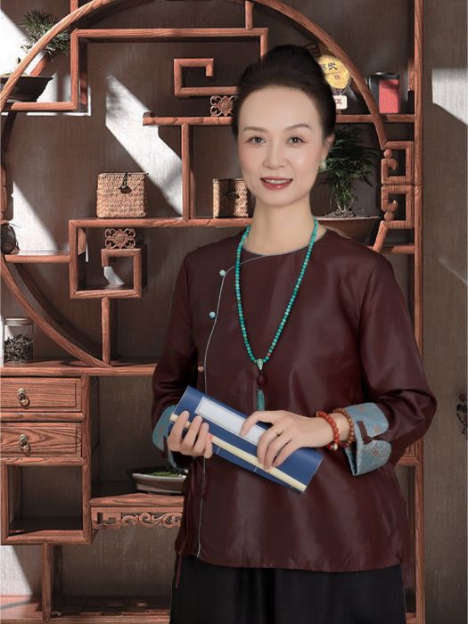 李雪梅(華夏文化促進會四觀學習會執行秘書長) 李雪梅(華夏文化促進會四觀學習會執行秘書長)