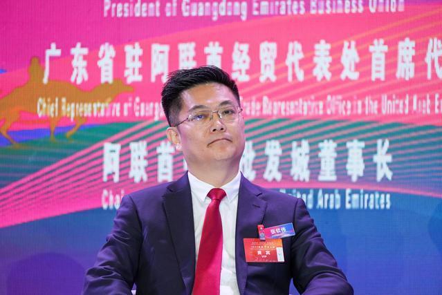 張欽偉(阿聯粵商會會長、廣東省駐阿聯經貿代表處首席代表、阿聯中國批發城董事長) 張欽偉(阿聯粵商會會長、廣東省駐阿聯經貿代表處首席代表、阿聯中國批發城董事長)