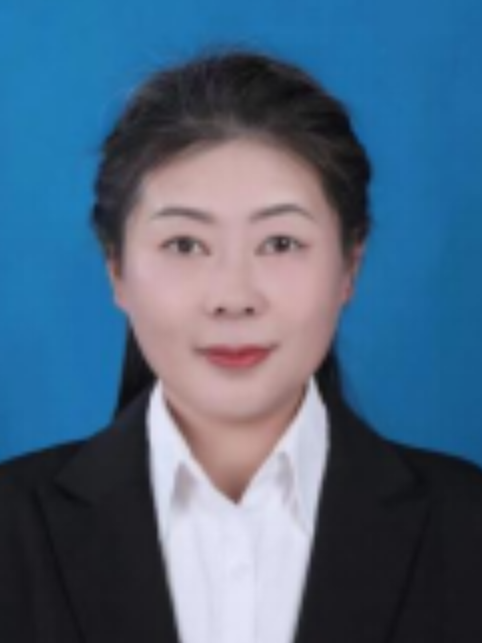 烏日娜(內蒙古自治區額爾古納市教育和科技局黨組成員、副局長) 烏日娜(內蒙古自治區額爾古納市教育和科技局黨組成員、副局長)