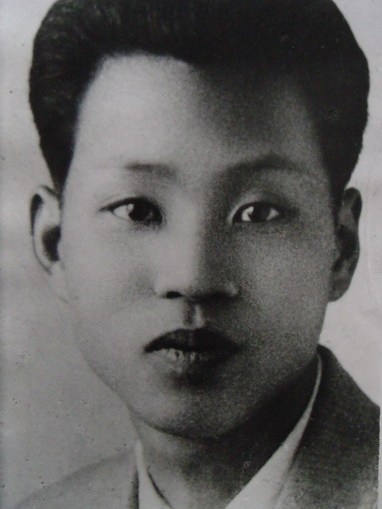 潘麟士 潘麟士