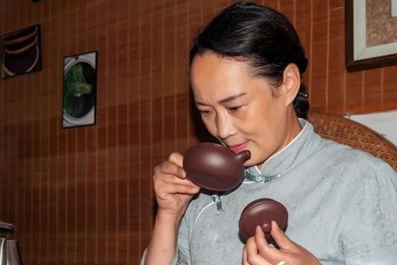 許雪梅(陵川縣鄉土人家農業綜合開發有限公司董事長) 許雪梅(陵川縣鄉土人家農業綜合開發有限公司董事長)