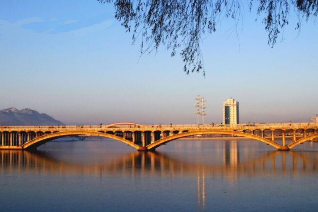 信陽西關橋 信陽西關橋