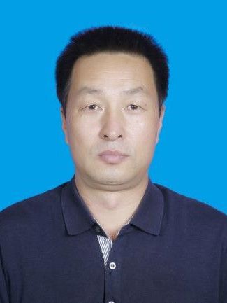 李君(鄂爾多斯市住房和城鄉建設局原副局長) 李君(鄂爾多斯市住房和城鄉建設局原副局長)