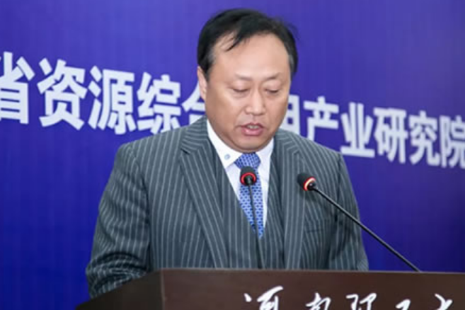 王文戰(河南強耐新材股份有限公司總經理) 王文戰(河南強耐新材股份有限公司總經理)