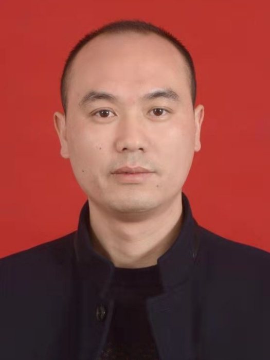 陳康(湖南省邵陽市新邵縣大新鎮黨委書記) 陳康(湖南省邵陽市新邵縣大新鎮黨委書記)