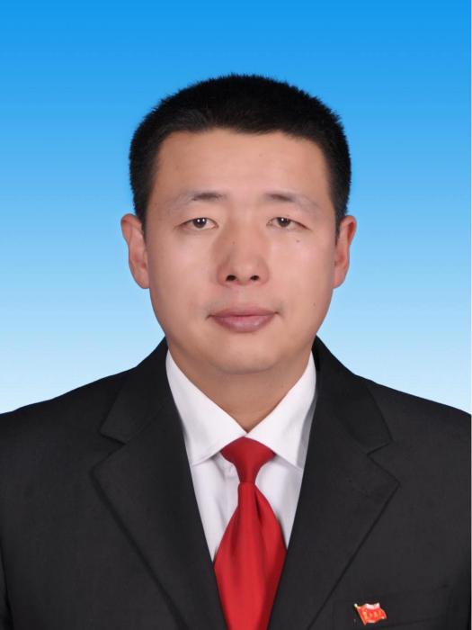 馬曉軍(新疆維吾爾自治區伊犁哈薩克自治州伊寧縣政府黨組成員、副縣長) 馬曉軍(新疆維吾爾自治區伊犁哈薩克自治州伊寧縣政府黨組成員、副縣長)