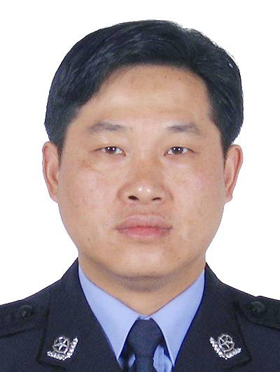 姜黎明(鹹寧市鹹安區政府副區長、市公安局鹹安分局局長、溫泉分局局長) 姜黎明(鹹寧市鹹安區政府副區長、市公安局鹹安分局局長、溫泉分局局長)