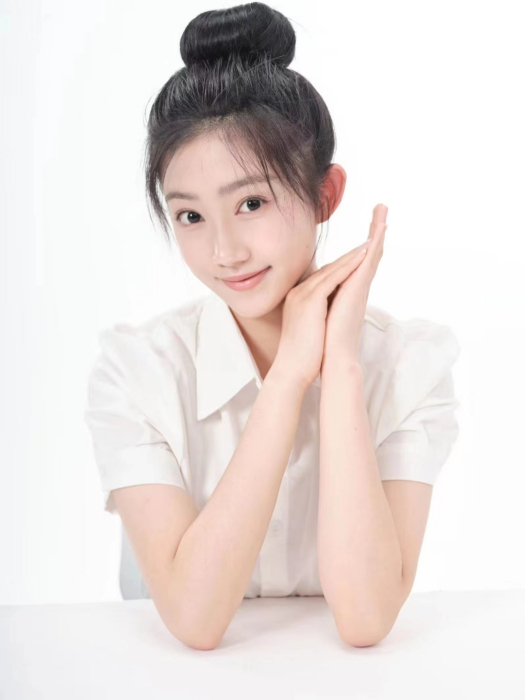 趙雯雯(中國內地女演員) 趙雯雯(中國內地女演員)