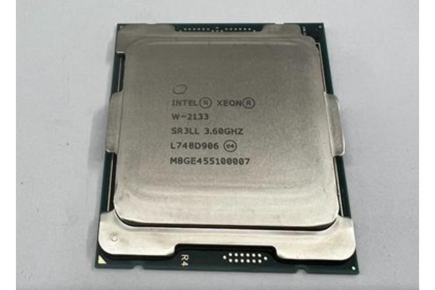 Intel Xeon W-2133 Intel Xeon W-2133