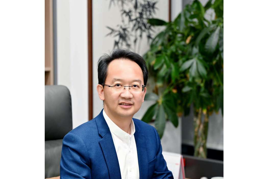 申曉寧(“寧可說”演講品牌創始人、遼寧省演講學會副會長) 申曉寧(“寧可說”演講品牌創始人、遼寧省演講學會副會長)