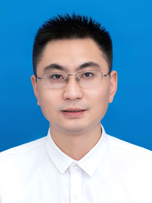 楊振軍(湖南省長沙市天心區園林綠化維護中心黨委書記、主任) 楊振軍(湖南省長沙市天心區園林綠化維護中心黨委書記、主任)