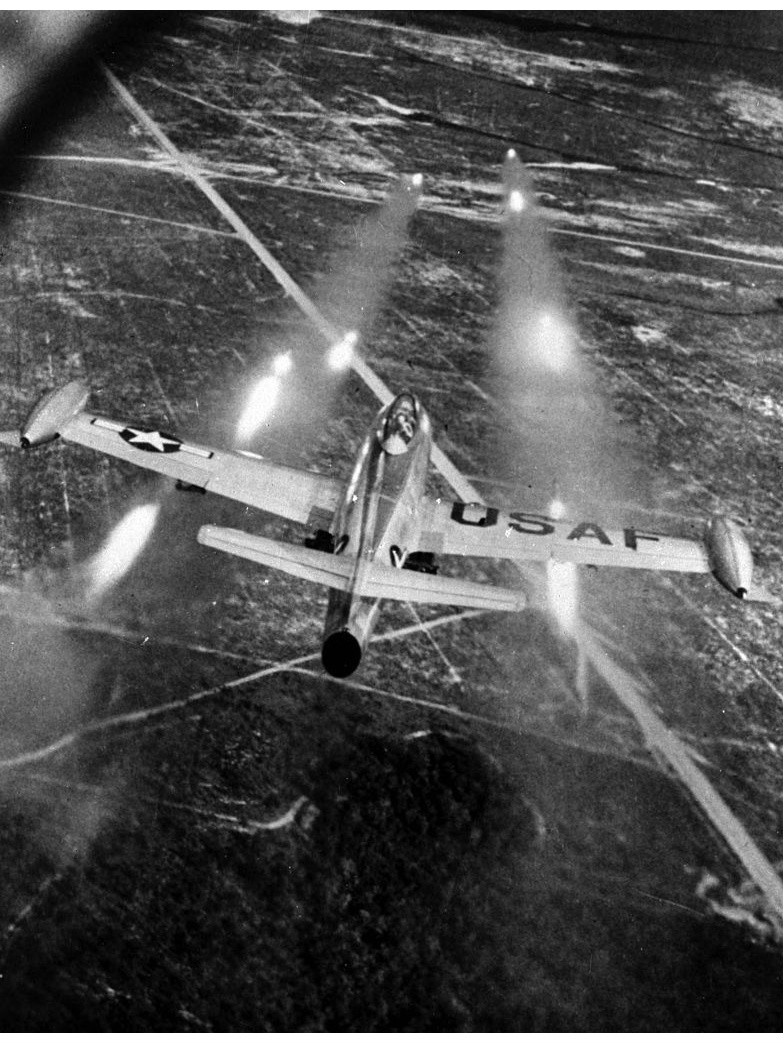 F-84攻擊地面目標