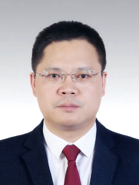 張光榮(浙江省建德市教育局黨委委員、副局長) 張光榮(浙江省建德市教育局黨委委員、副局長)