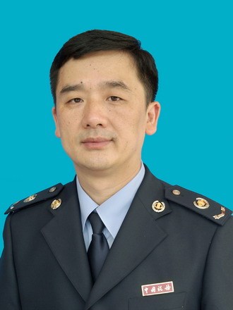 馮建文(國家稅務總局桂林市稅務局副局長) 馮建文(國家稅務總局桂林市稅務局副局長)