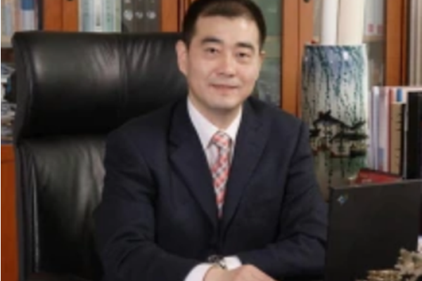趙龍龍(鄭州百印通印刷製作有限公司副總經理) 趙龍龍(鄭州百印通印刷製作有限公司副總經理)