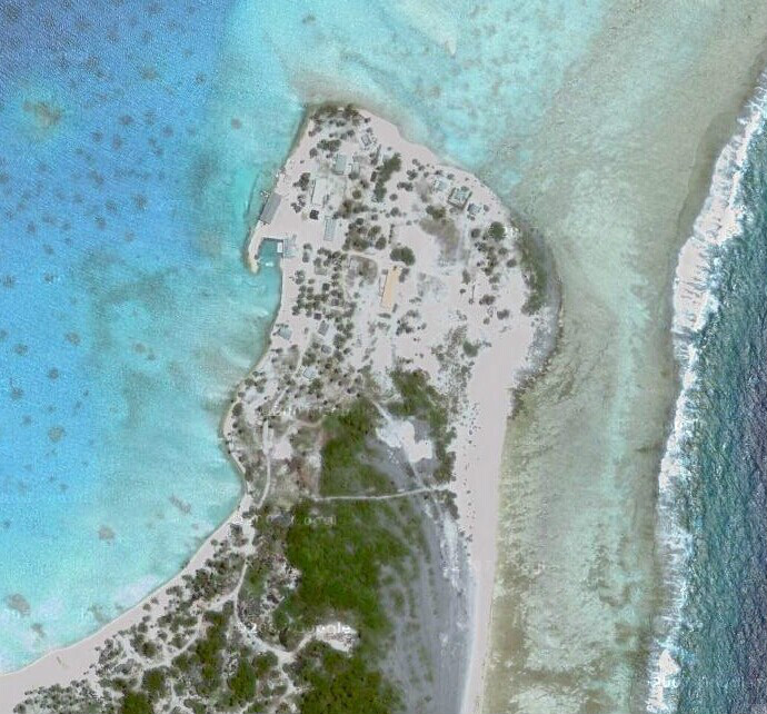 南馬魯特阿環礁南端村落