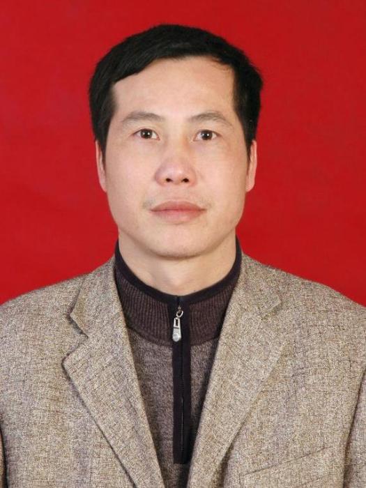 李玉明(湖南省邵陽市新邵縣發展和改革局黨組成員、副局長 、二級主任科員) 李玉明(湖南省邵陽市新邵縣發展和改革局黨組成員、副局長 、二級主任科員)